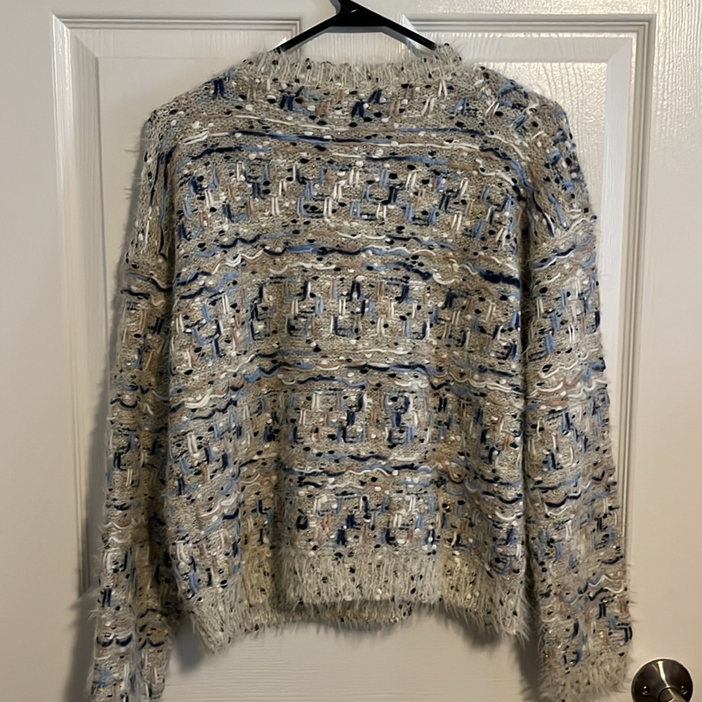 Sweater - Picture 2 of 4